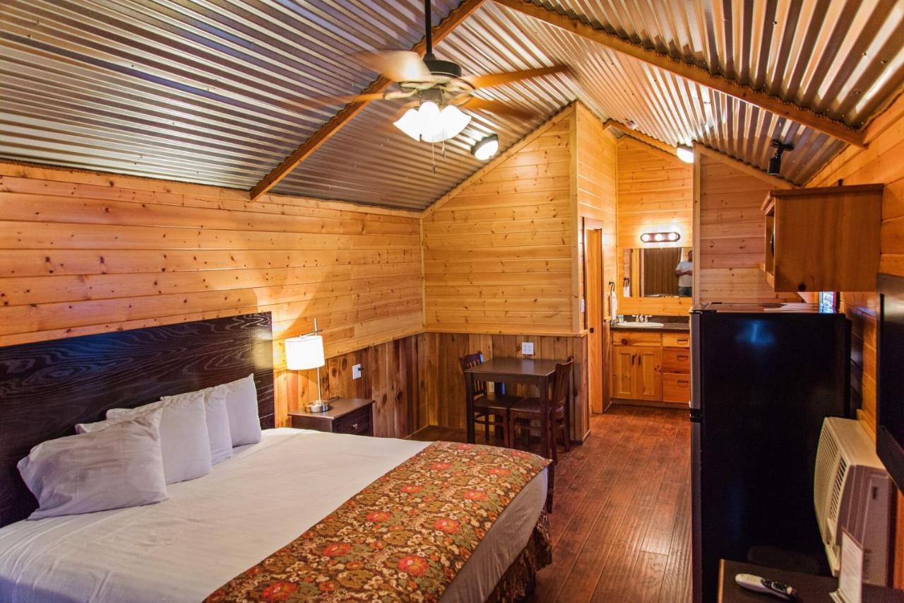 Lone Star Lodge 빅 레이크 외부 사진